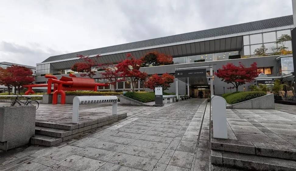 kyoto-museum-of-crafts-and-design