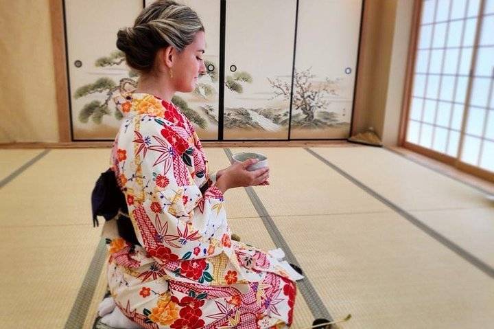 PRIVATE Kimono Tea ceremony