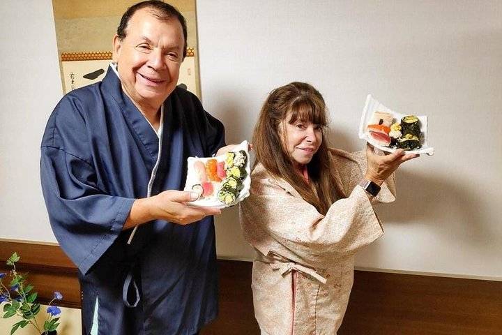 Sushi Cooking Experience Osaka